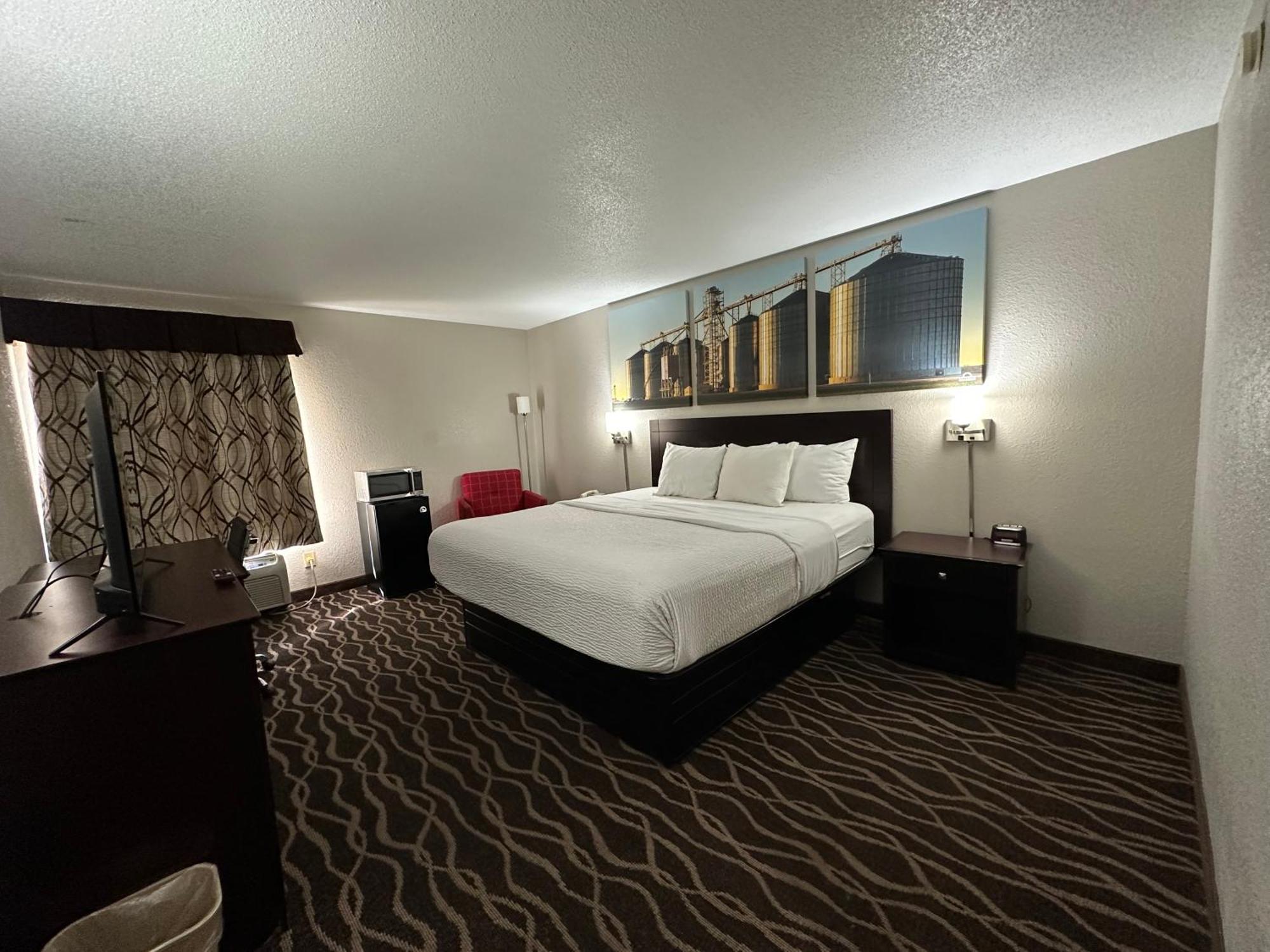Days Inn & Suites By Wyndham Casey Екстер'єр фото